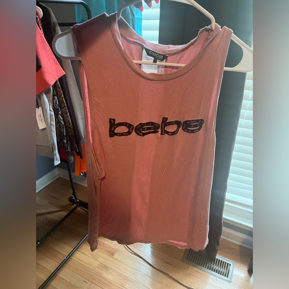 Bebe top